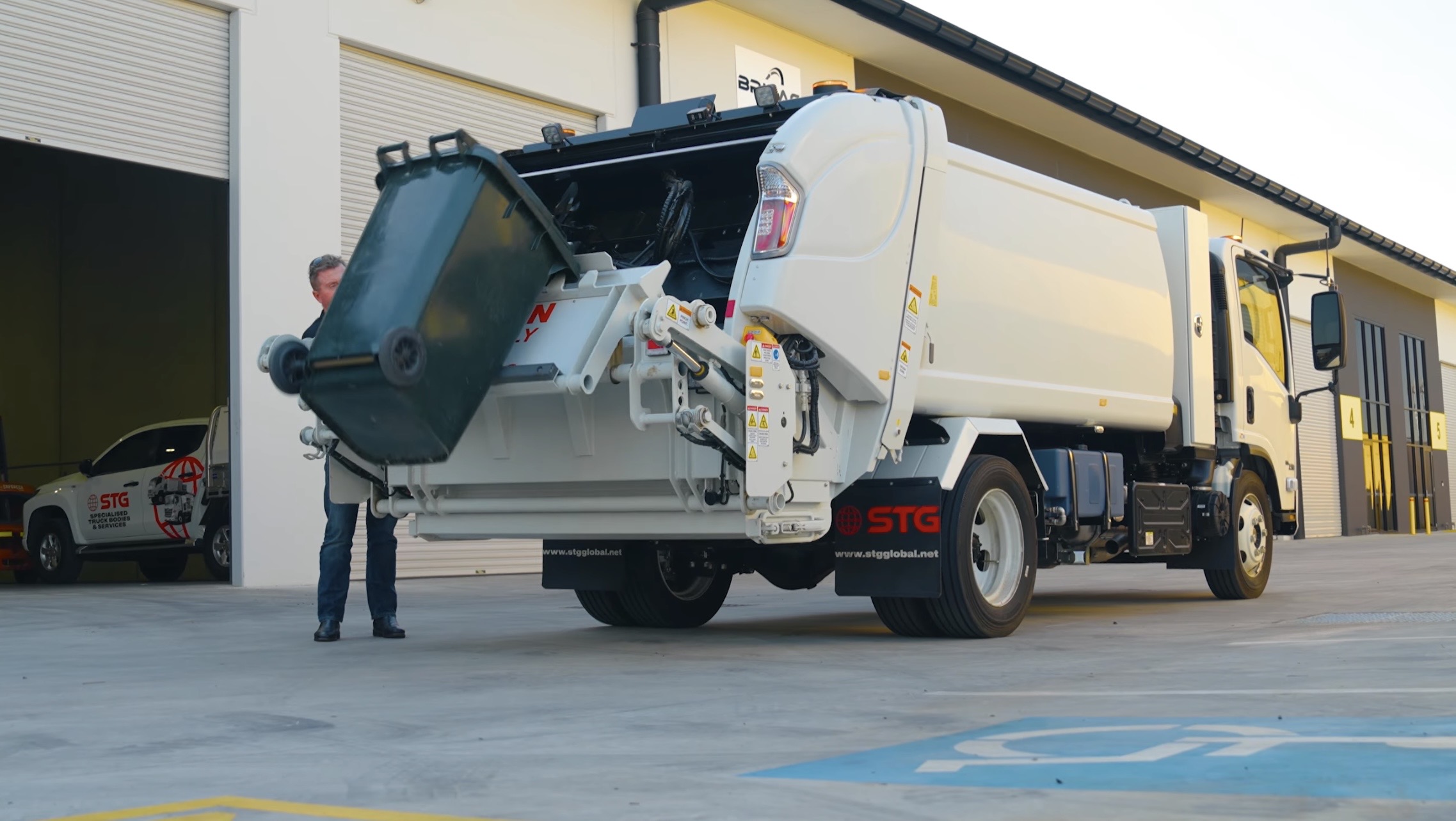 Rubbish Compactors